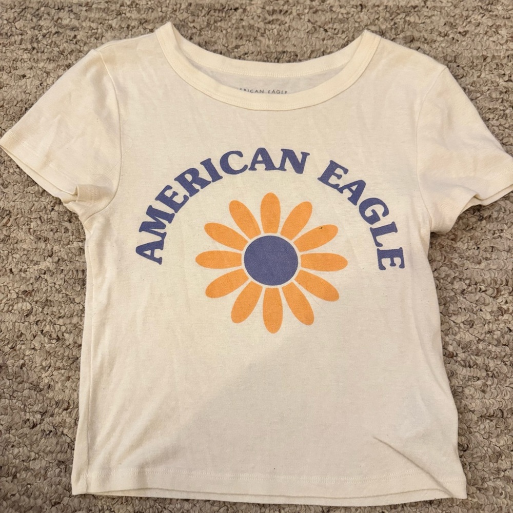 American Eagle Outfitters Kids Cream and Blue Floral Tee